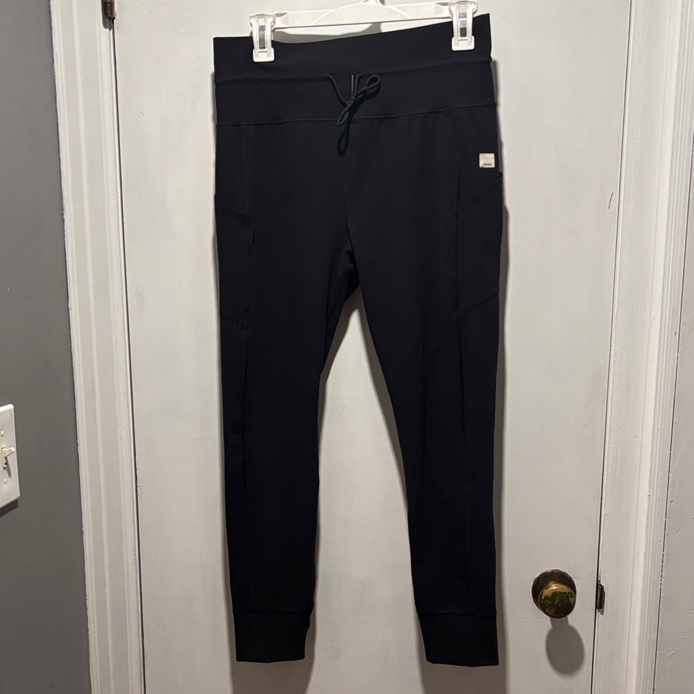 VUORI boyfriend joggers leggings size XL